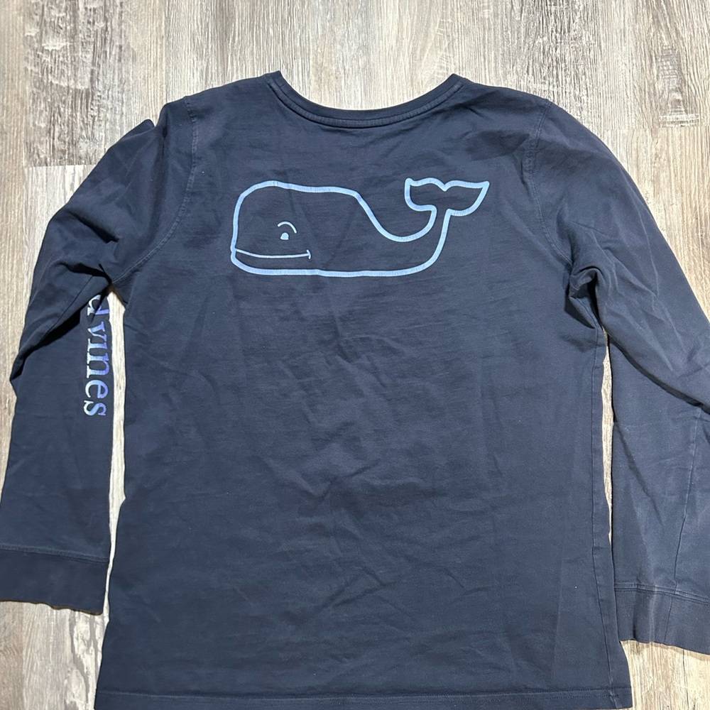 Vineyard Vine Women’s vintage Long sleeved T-shirt size: M